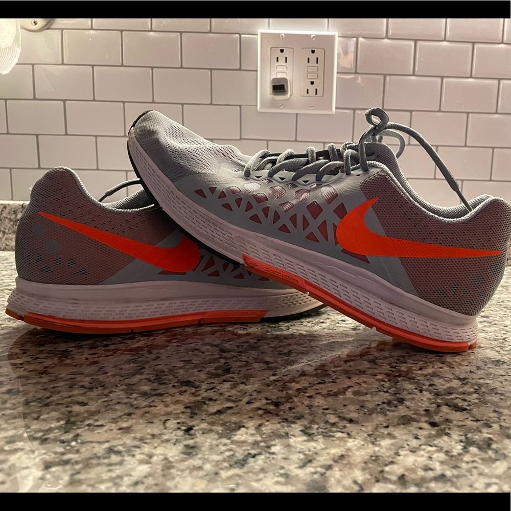 NIKE AIR PEGASUS - ZOOM